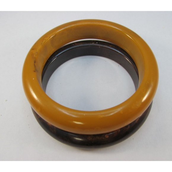Vintage Butterscotch and Brown Bakelite Bangle Bracelets 2 in Lot - Picture 6 of 12